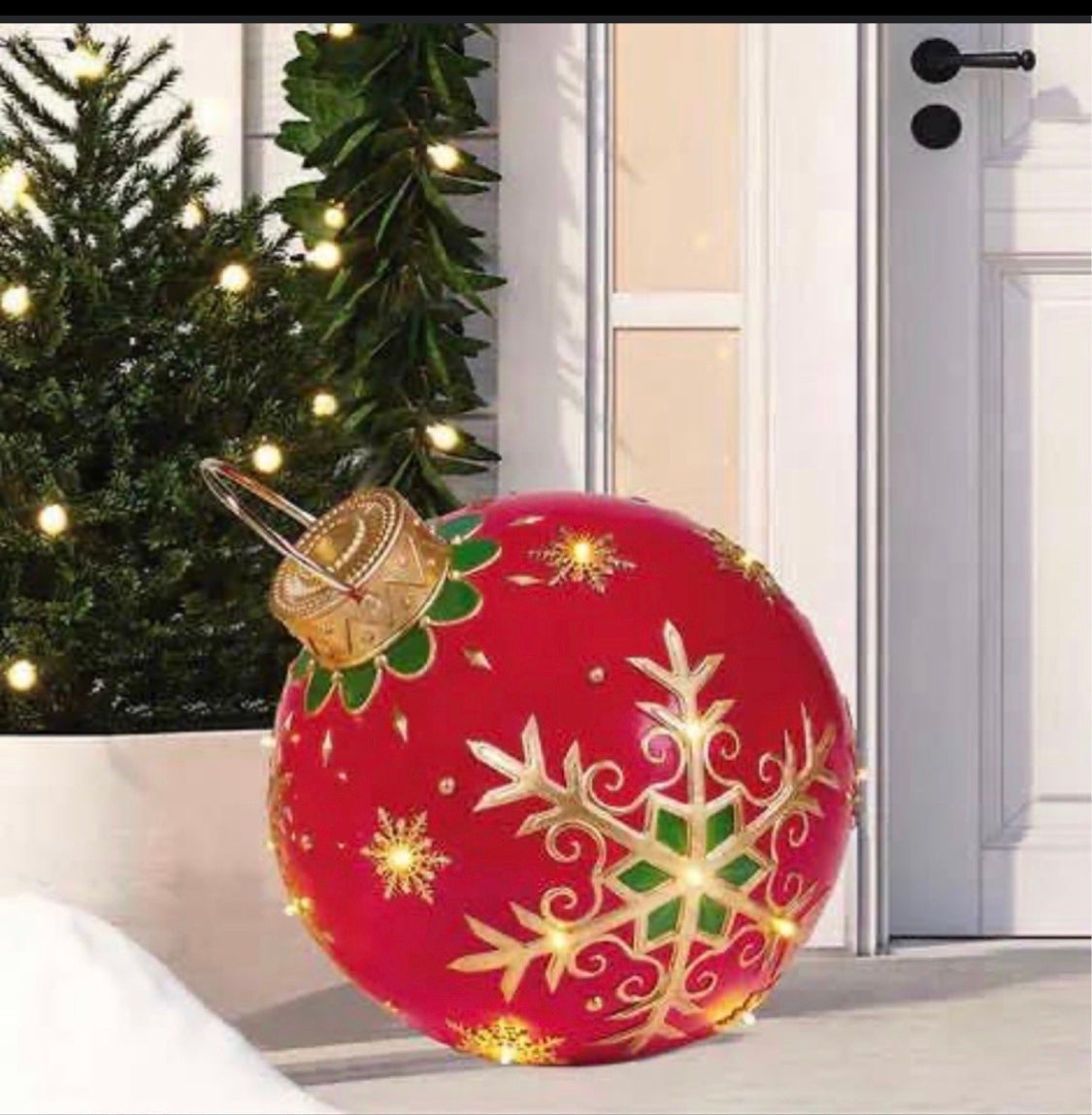 ESFERA ROJO CON DORADO DE RESINA CON LUZ LED 62 CM