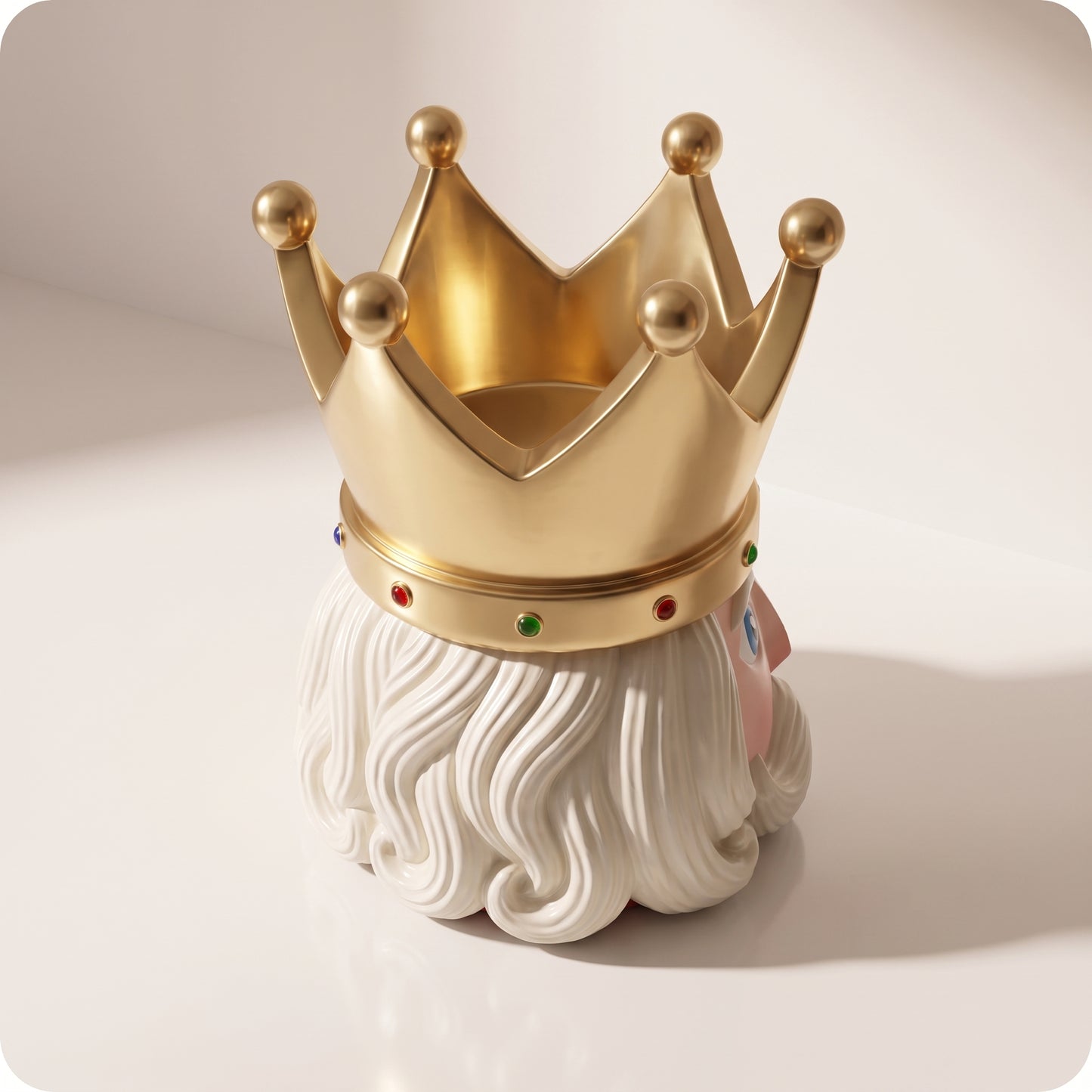Base de árbol nutcracker con corona dorada