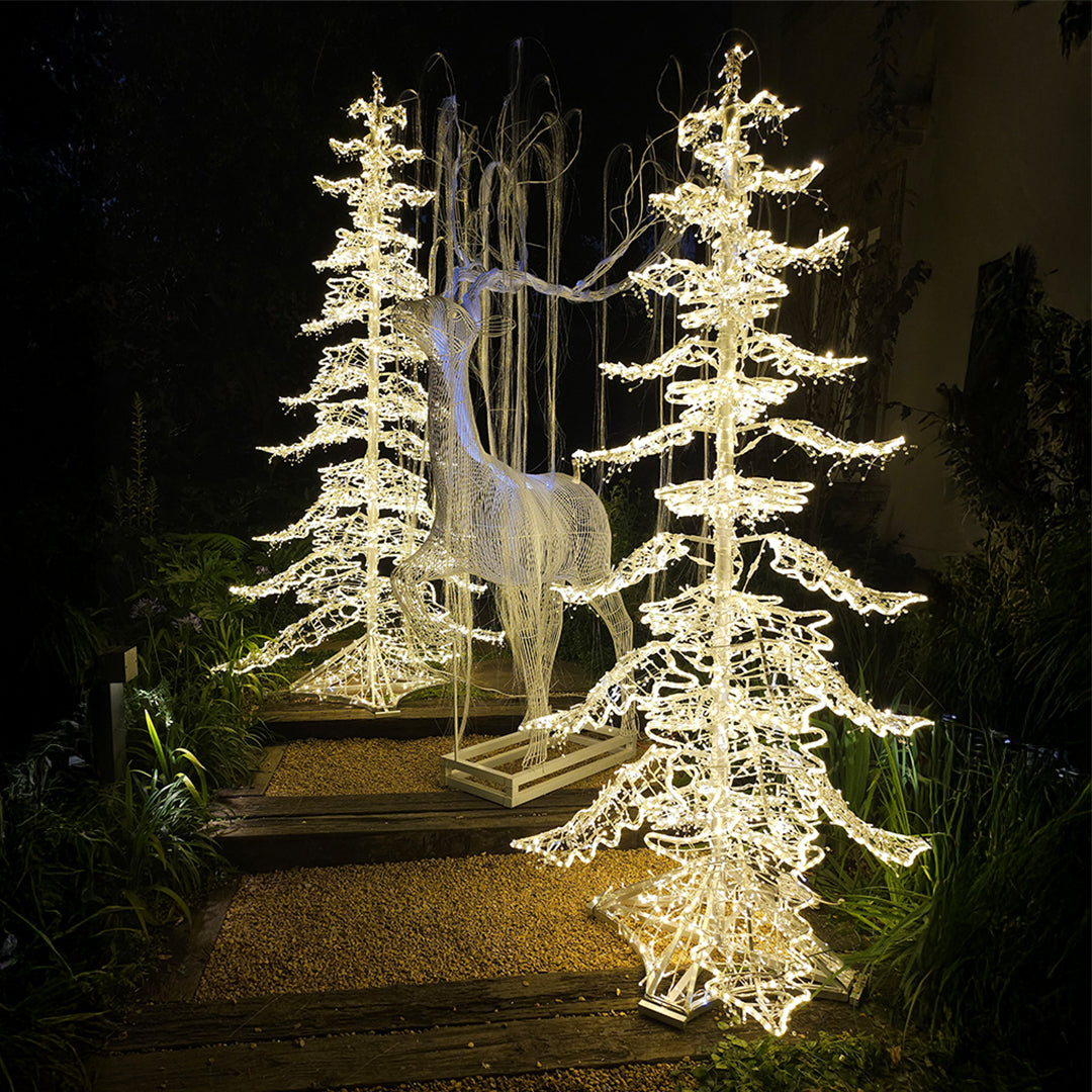 CHRISTMAS TREE CON LUZ LED
Color:  Warm white with 10% flash LED
Indoor & Outdoor Use
UV resistance, 100% waterproof
Item Voltage: 24V DC IP65
