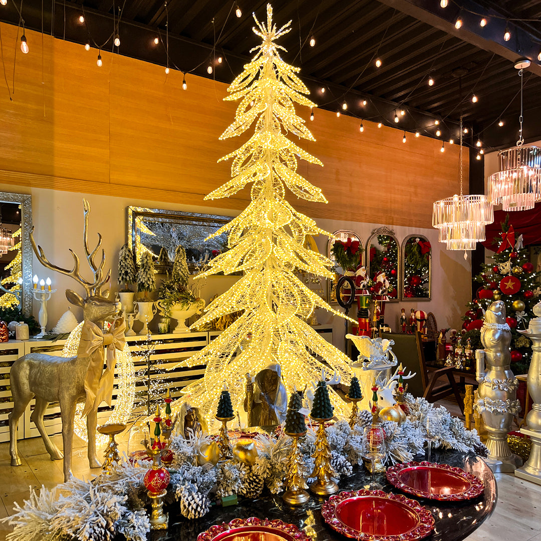 CHRISTMAS TREE CON LUZ LED
Color:  Warm white with 10% flash LED
Indoor & Outdoor Use
UV resistance, 100% waterproof
Item Voltage: 24V DC IP65