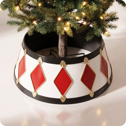 Base de árbol dorada con piedras
