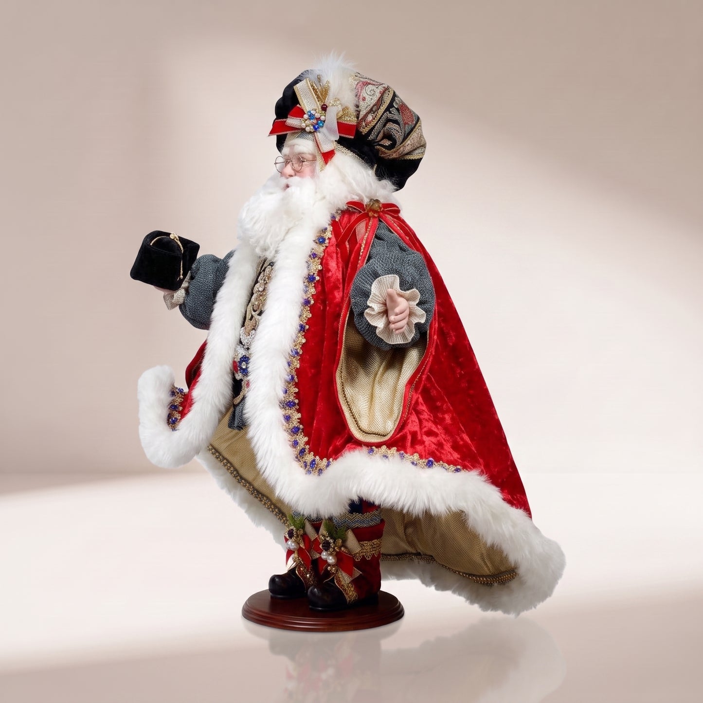 Diamonds Santa