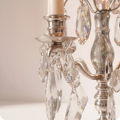 Candelabro chapado en níquel conc ristal y porta velas bajas plateado