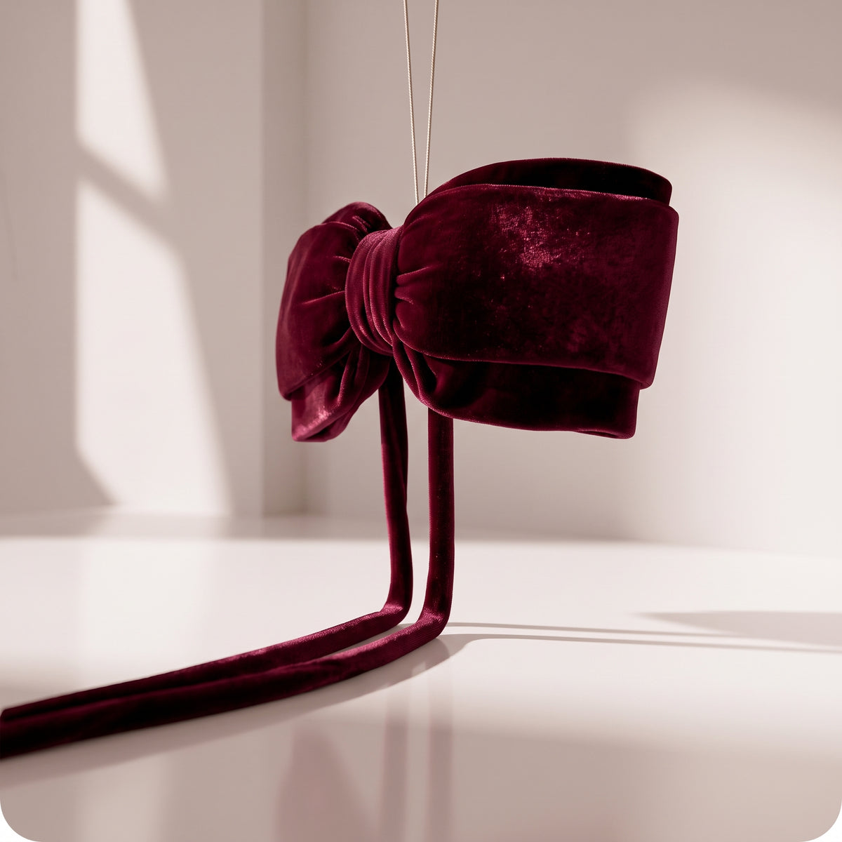 Moño burgundy, 40 x 20 cm.