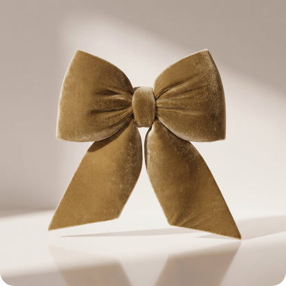 Moño clasico dorado, 46 x 38 cm.