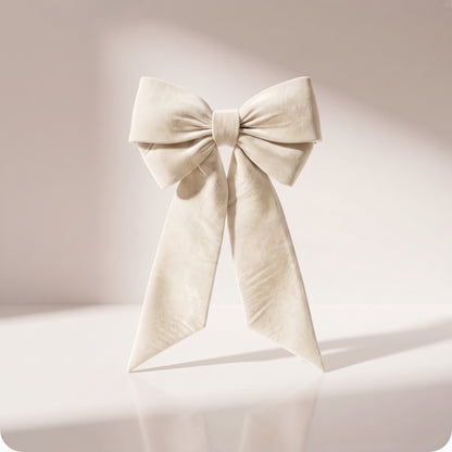 Moño ivory de terciopelo, 1.10 x 50 cm.