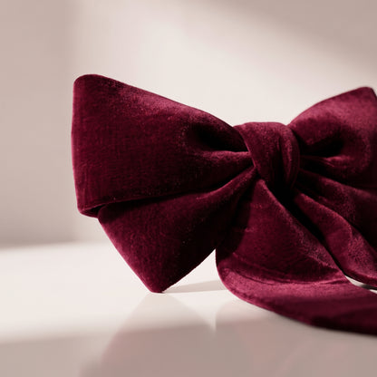 Moño burgundy de terciopelo, 1.60 x 75 cm.