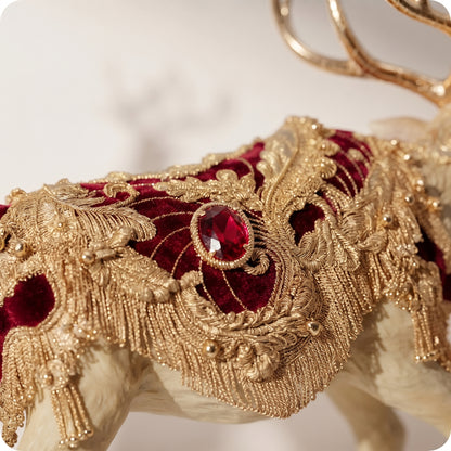 Reno de resina burgundy con dorado y gema brillante