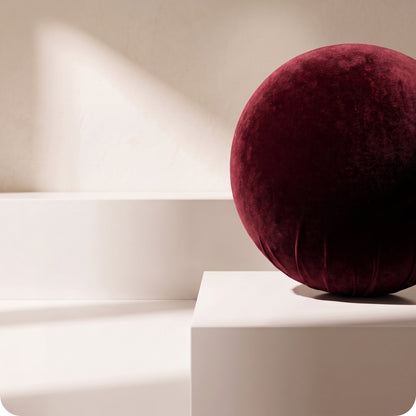 Esfera de terciopelo rojo burgundy lisa de diferentes tamaños