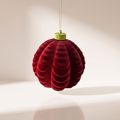 Esfera de terciopelo rojo burgundy acanalado rayado