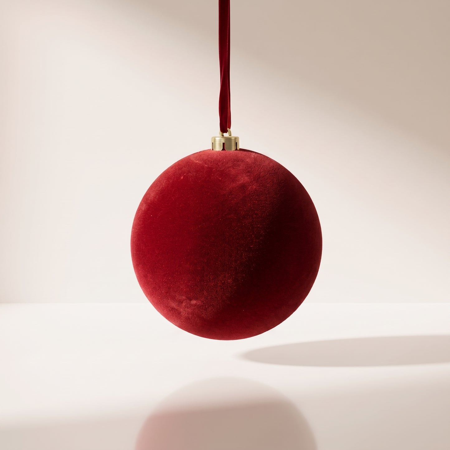 Esfera de terciopelo rojo navidad lisa
