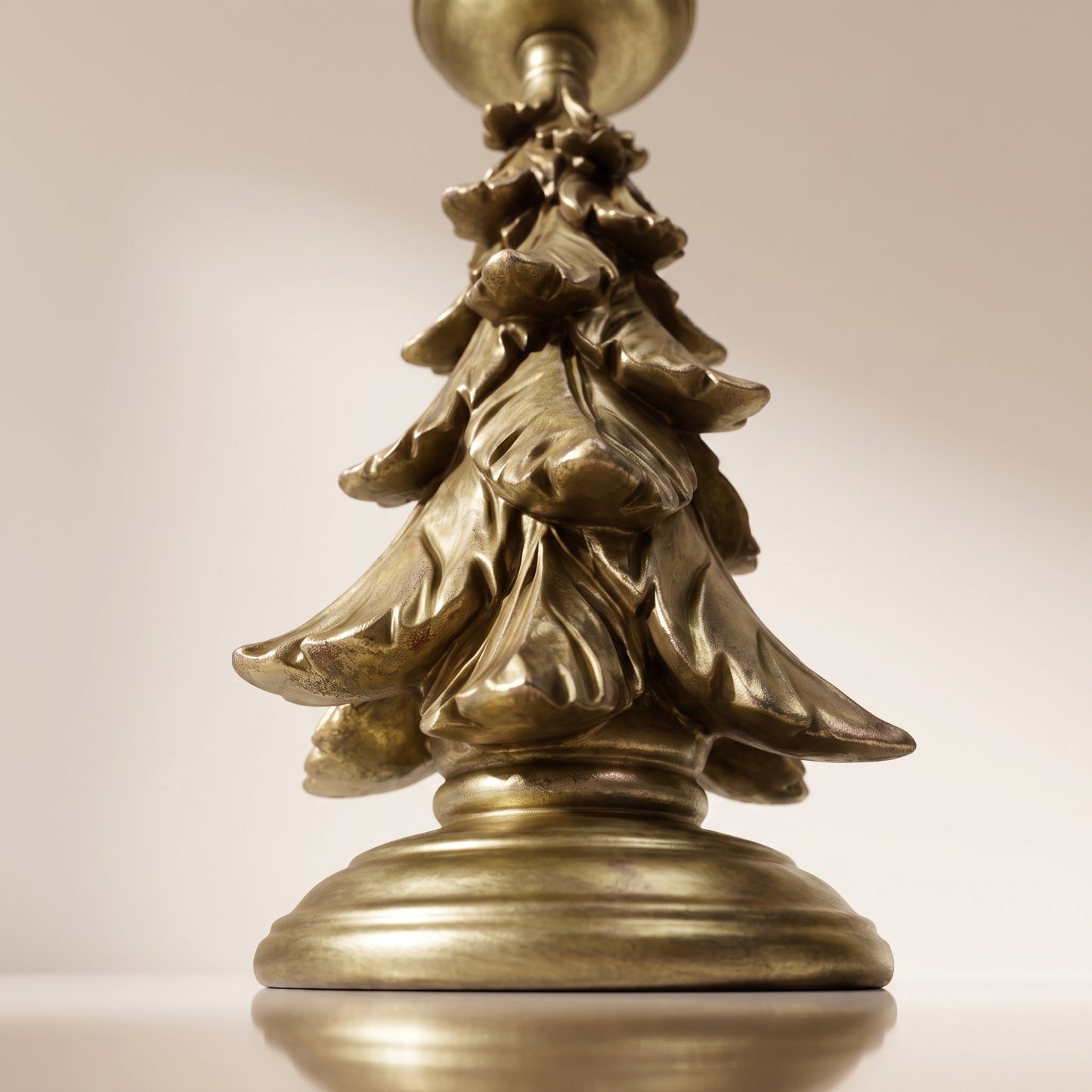 Candelabro tipo árbol dorado ch