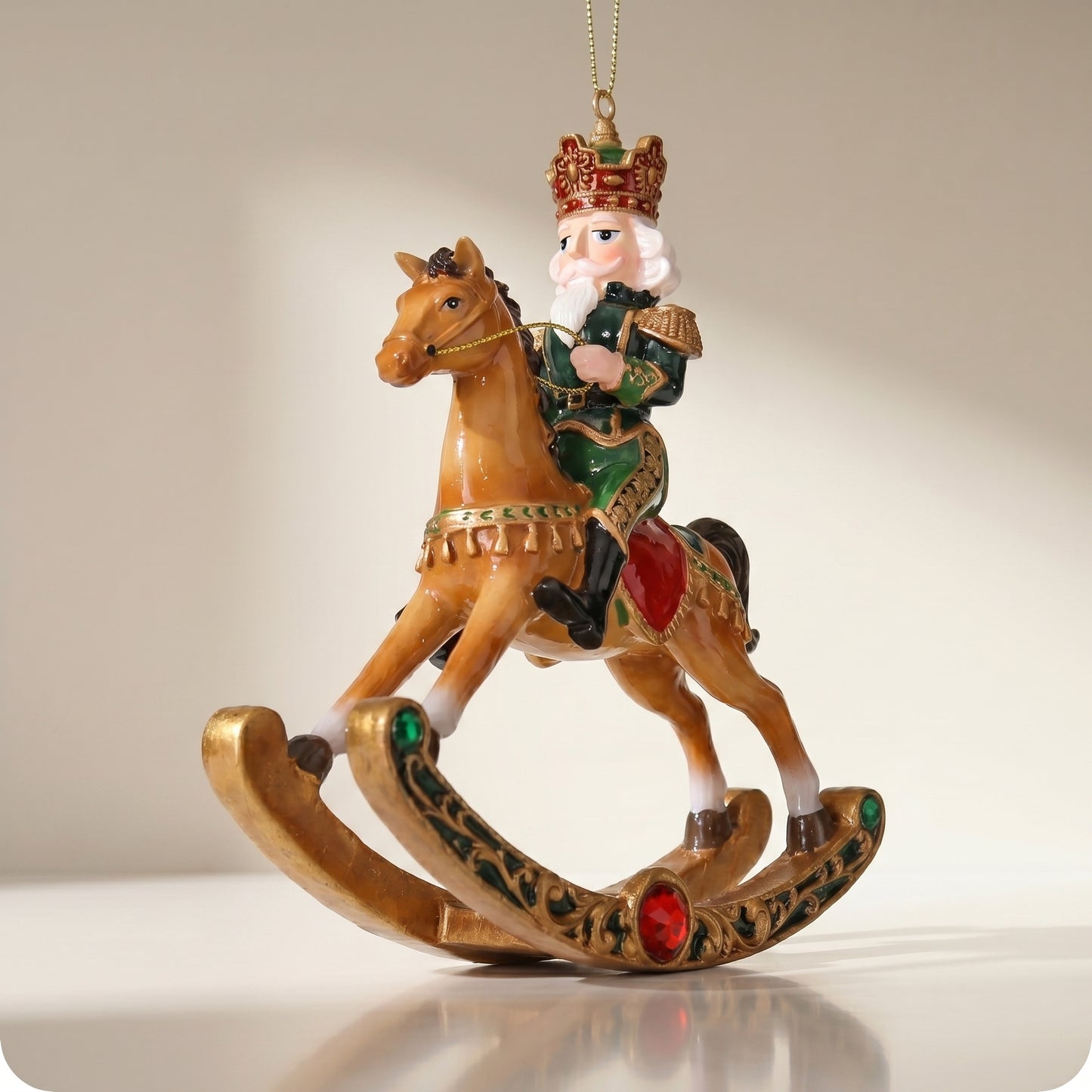 Esfera de cascanuez royal en caballo