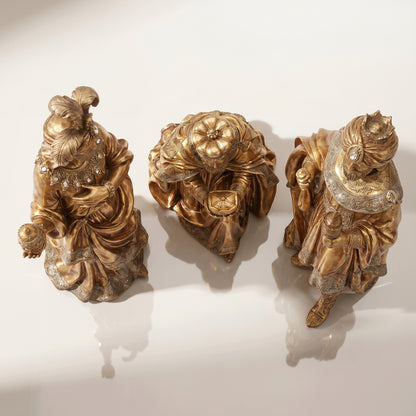 Juego de los tres reyes de resina dorada
