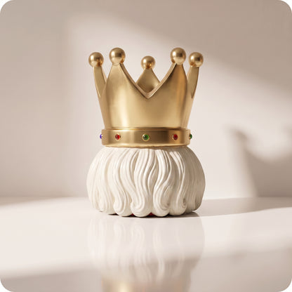 Base de árbol nutcracker con corona dorada