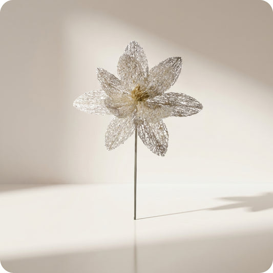 Poinsettia de red con brillo de mica