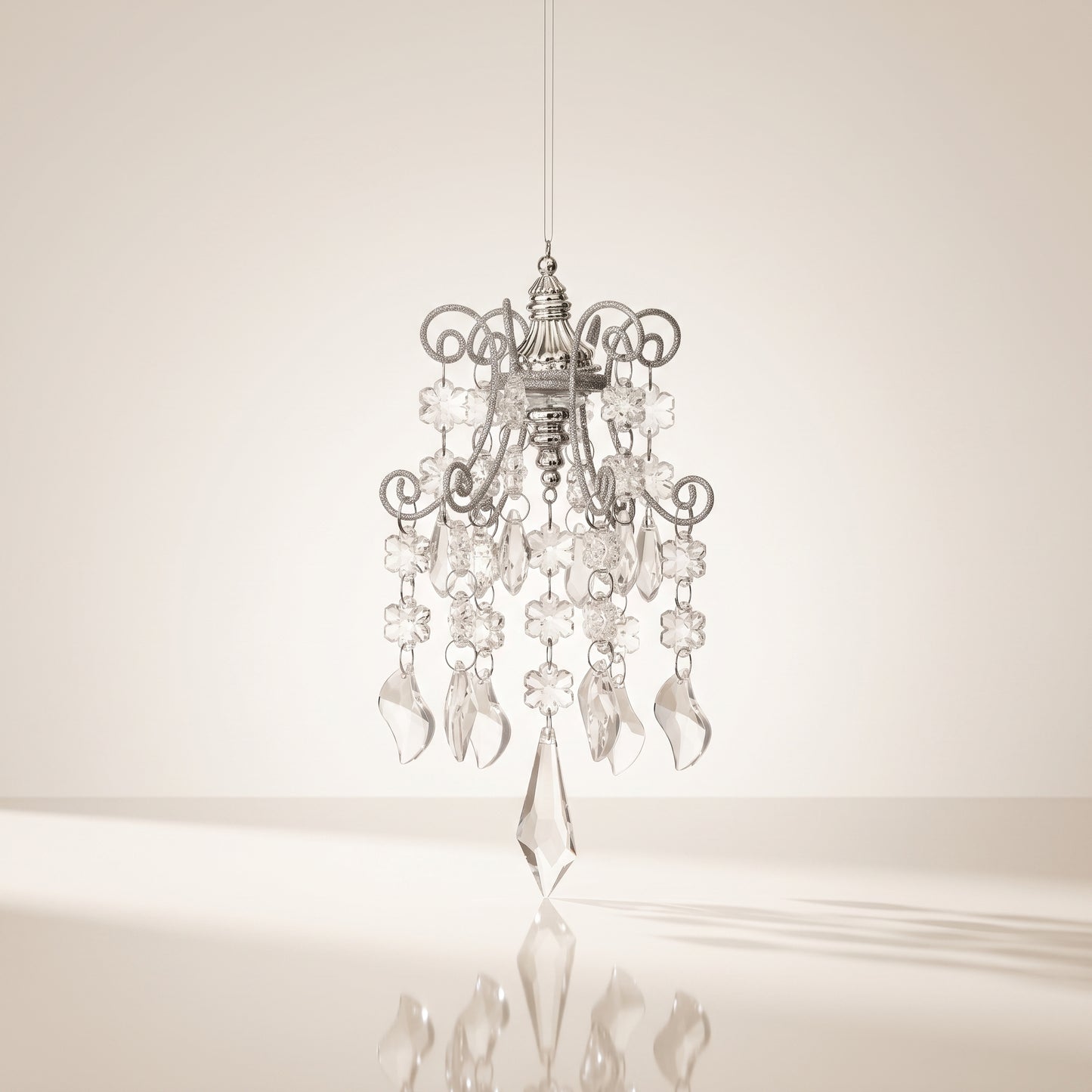 Esfera candelabro con piedras de cristal colgantes 18 cm