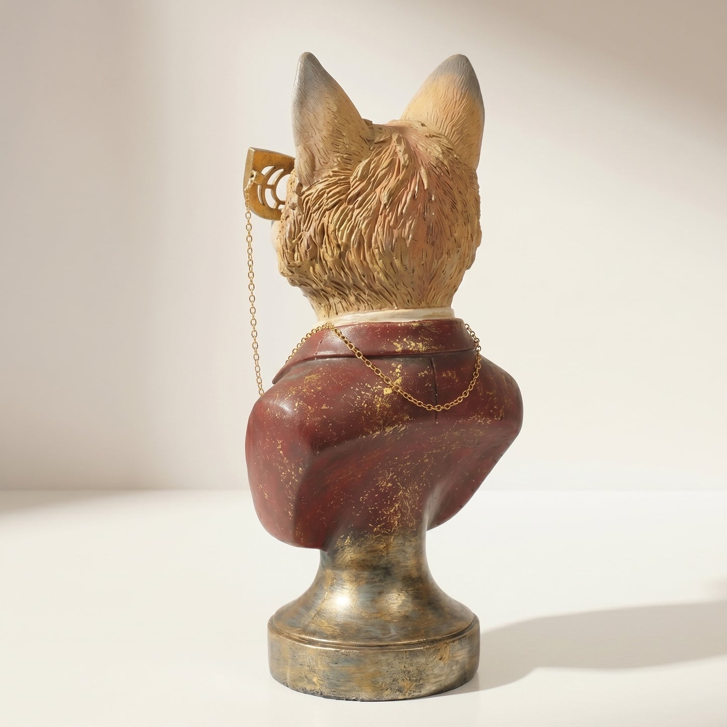 Busto de zorro de resina con gafas