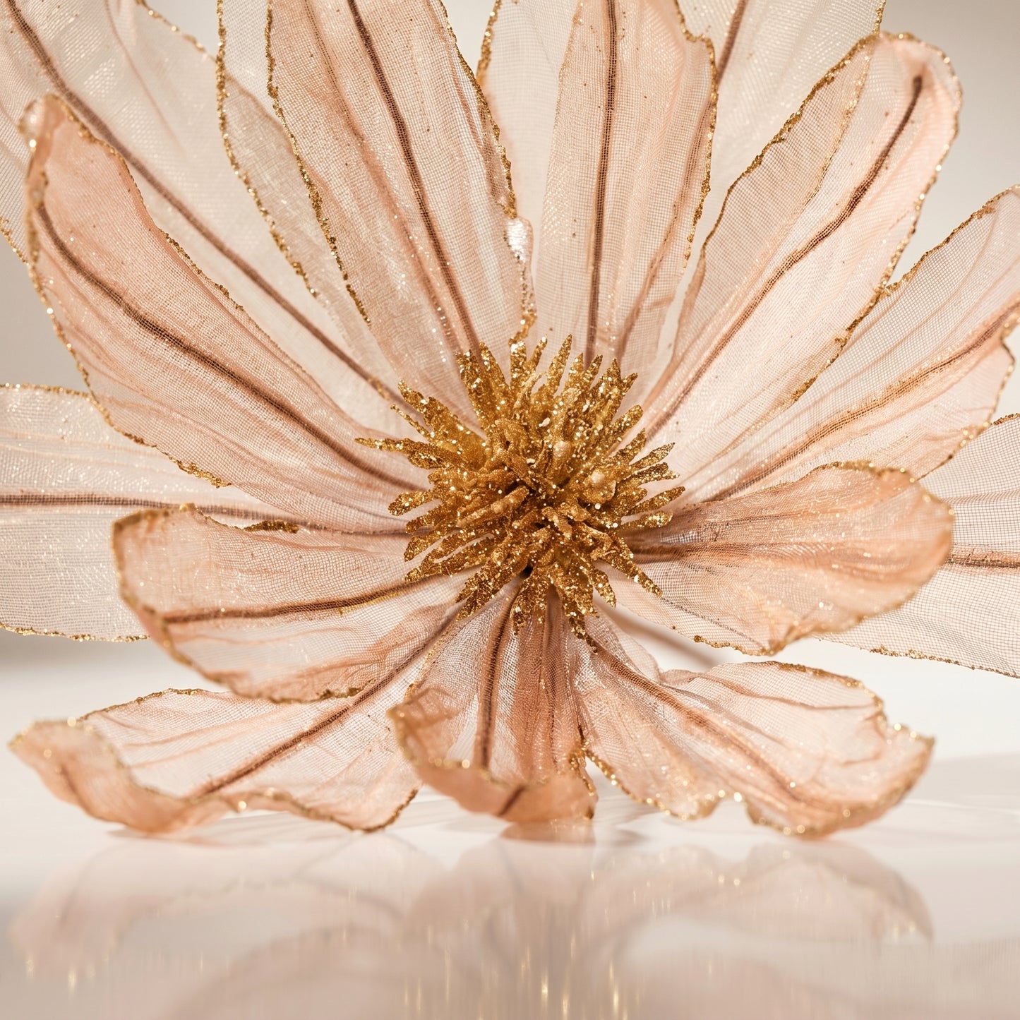 Vara de magnolia transparente con brillo