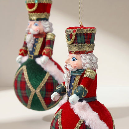 Adorno de bola cascanueces