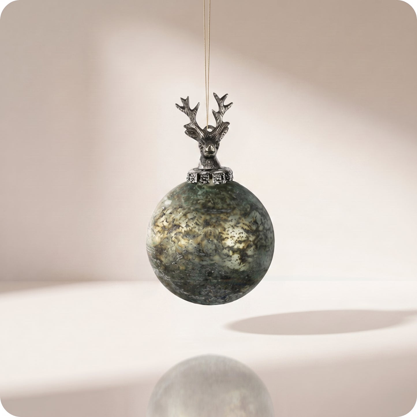 Esfera de vidrio tipo metal con cabeza de reno 11 y 13 cm